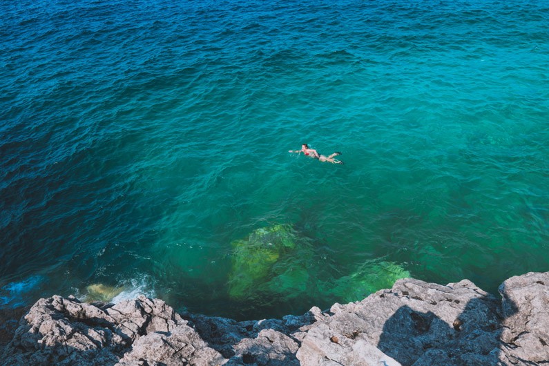 Bruce Peninsula swimming aqua water